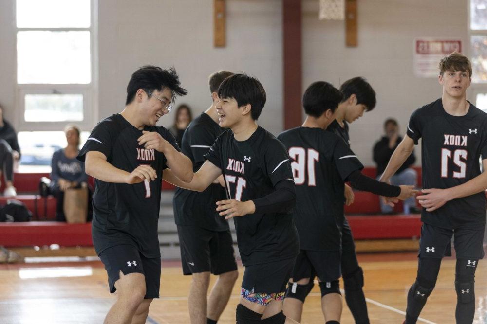 Knox Boys Volleyball Action Photo